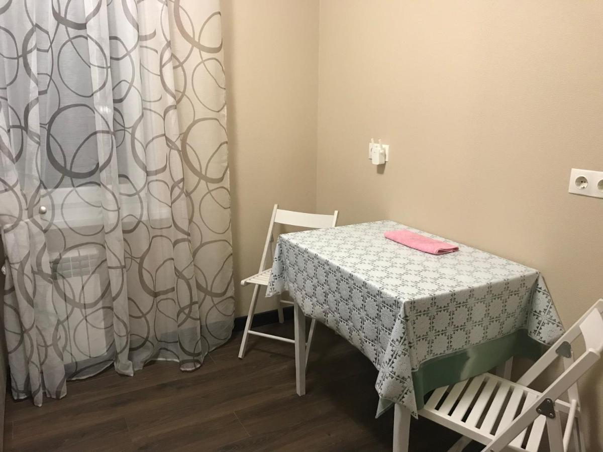 Guest House Olzhycha 45 Б Kiev Ngoại thất bức ảnh